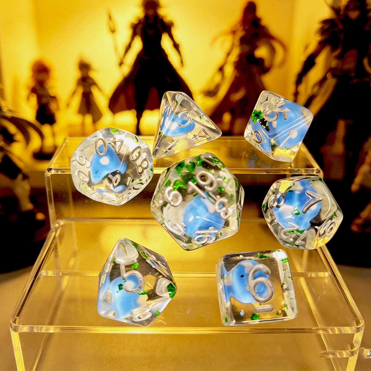 Tablet Accessories Kit - 7 Piece Embedded Mushroom Transparent Resin